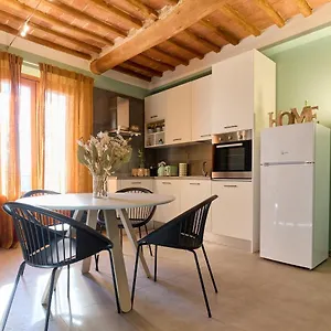 Cozy With A View In Appartement